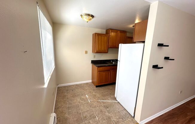 2 beds, 1 bath, 800 sqft, $1,500