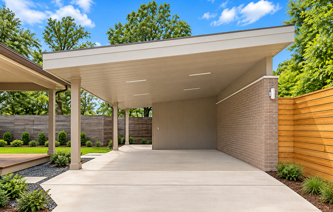 Immaculately remodeled 3/2 Craftsman bungalow across from Menil Collection