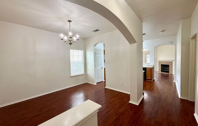 3/2 Home in Hutto