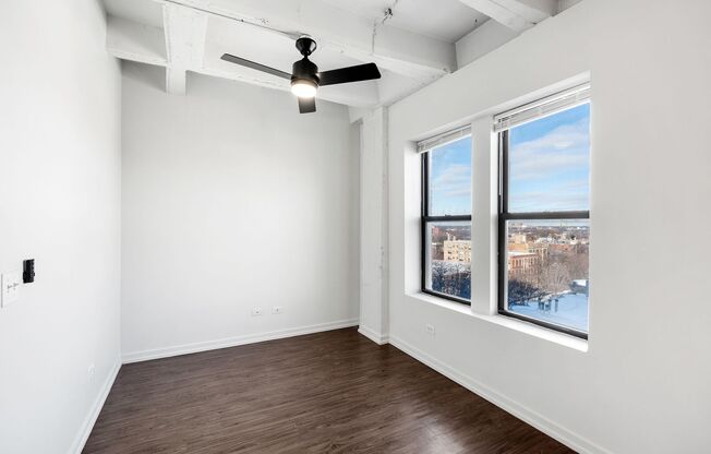 Studio, 1 bath, 212 sqft, $1,495, Unit 906