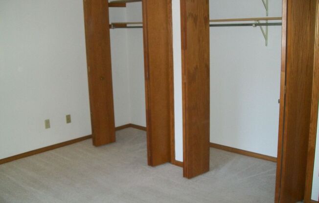 Tennyson Heights Apartments
