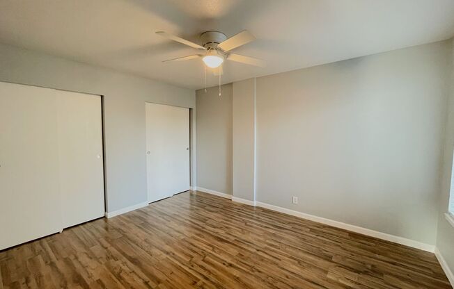 2 beds, 1 bath, 930 sqft, $1,895, Unit T-16