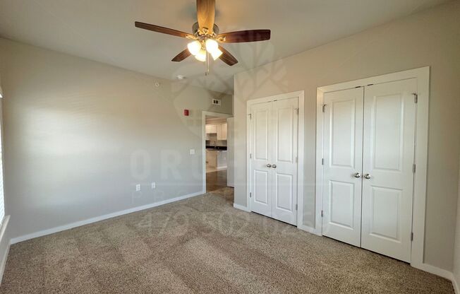 2 beds, 1 bath, 884 sqft, $995, Unit 107