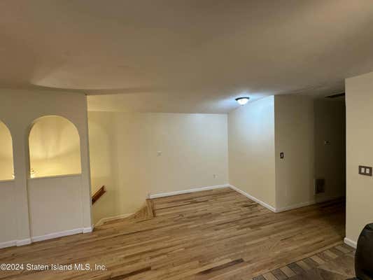 3 beds, 2 baths, 1,824 sqft, $3,600