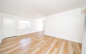 2 beds, 1 bath, $2,450