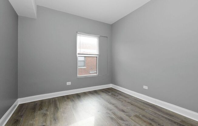 2 beds, 1 bath, 550 sqft, $1,630, Unit 4242 - 3W