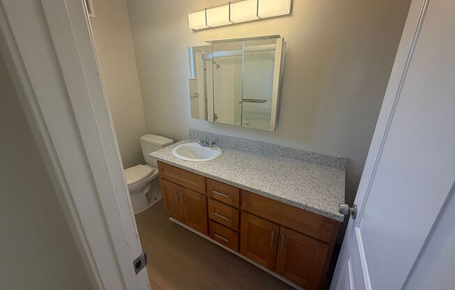 2 beds, 1.5 baths, 840 sqft, $2,975, Unit 240 # 20