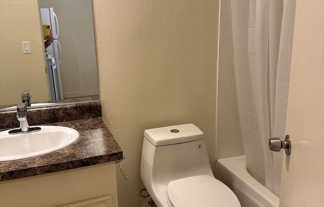 Studio, 1 bath, $1,350, Unit 14