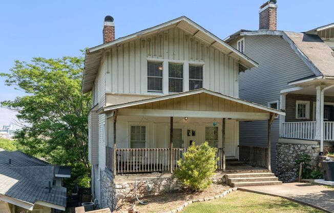 West Cottage Apartments