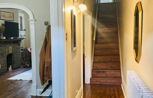 Beautiful Townhome on Quiet Street in the Heart of the War Streets available August 1st!