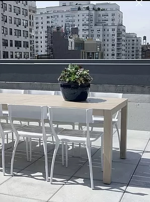 Studio, 1 bath, $4,100, Unit 8C