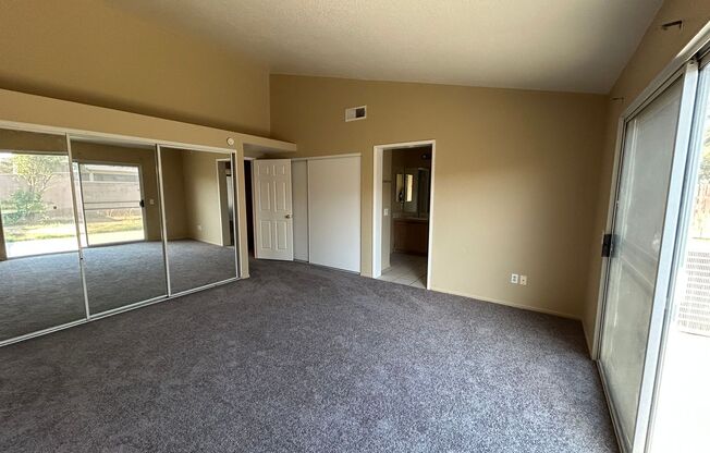 3 beds, 2 baths, $2,550