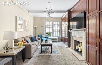 27 West 55th St
