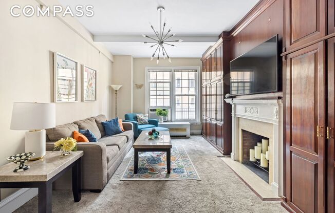 27 West 55th St