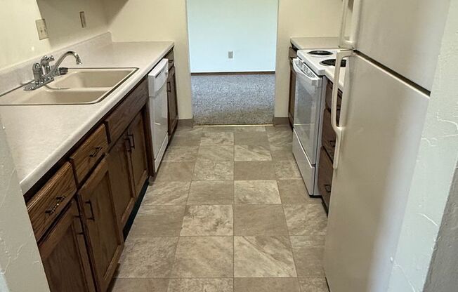 2 beds, 2 baths, 1,029 sqft, $1,189, Unit 1901-076