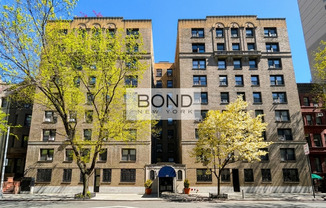 25 W 68th St