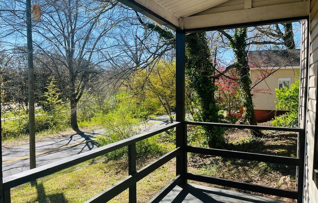Newly renovated 3 bedroom, 1 bathroom house in Lagrange! Must see!