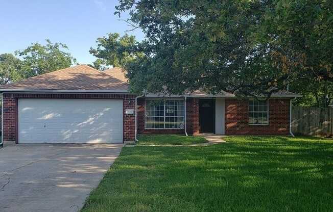 800 LONE STAR DR