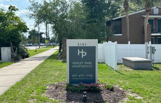 1BD/1BA Apartment off Curry Ford in Henley Park Apartments!