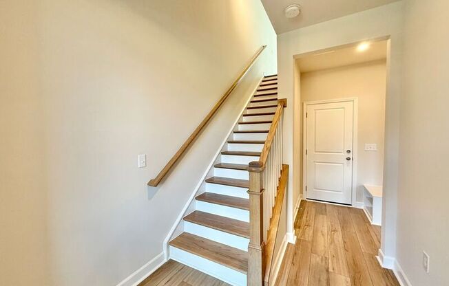 1204 HOLDING VLG WAY