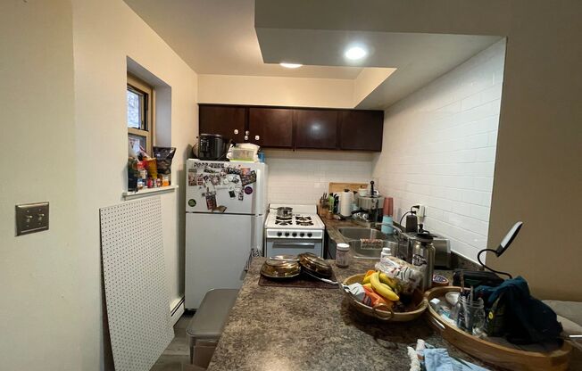 Studio, 1 bath, 400 sqft, $1,400, Unit 521-205