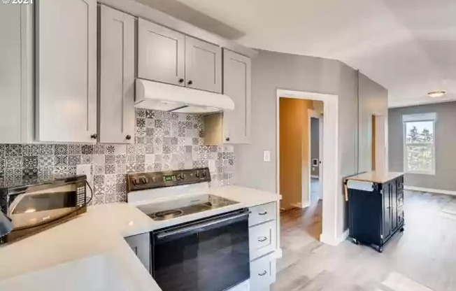 614 11 ST