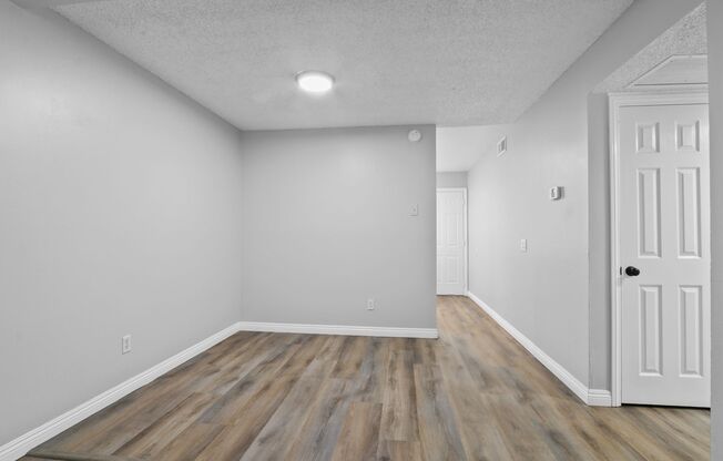 1542 E. 8th St., Ontario