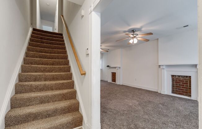 3-Bedroom Home in The Fan Neighborhood—Available August 25th!