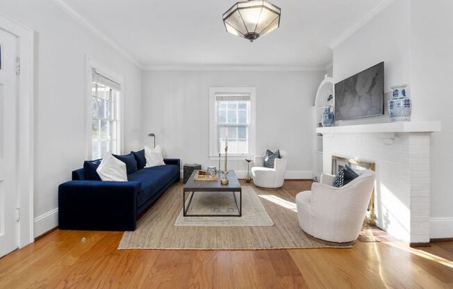 1807 Sunset Drive