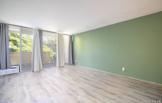 $2,500 /2 Bed /1 Bath / 2 PARKING In beautiful Mililani