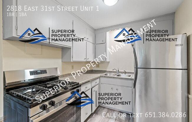 2818 E 31 ST