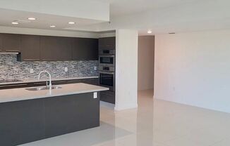 3 beds, 3 baths, 1,684 sqft, $4,200, Unit 7751 NW 107th Ave appt 504 (A11705158)