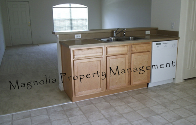 3 beds, 2 baths, $1,900