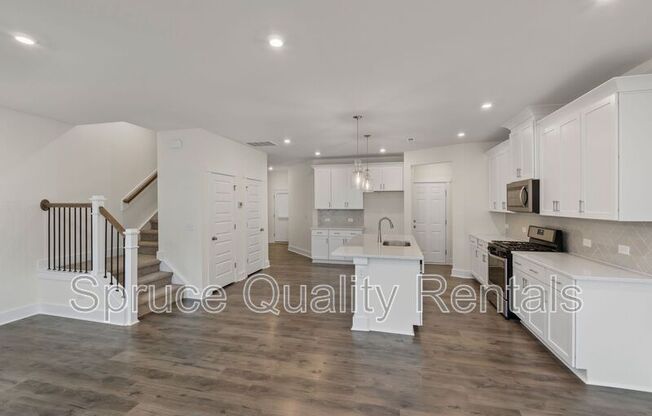 4004 UPSHUR CT