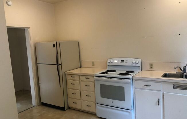 1 bed, 2 baths, 800 sqft, $1,195, Unit #1