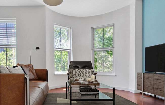 Warren Avenue Apartments
