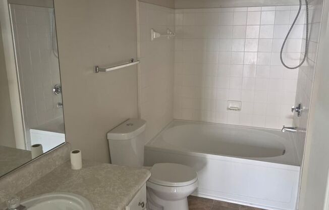 2 Bedroom 2 bathroom unit available now!