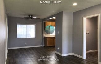 5294 Ivanhoe Ave.