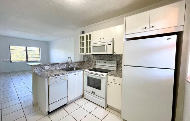 6170 SW 62 TER