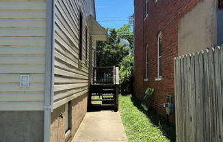 1708 W LEIGH ST