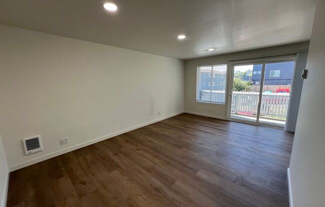 Charles XX Apartments