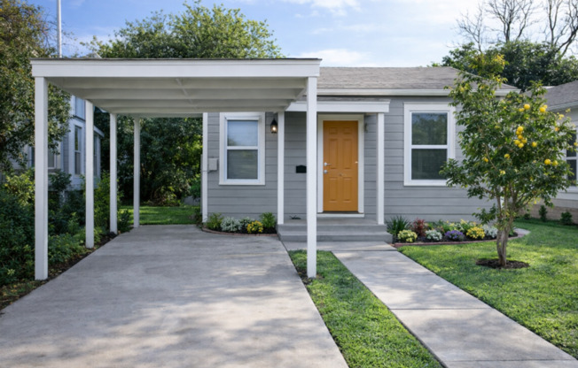 Beautifully Updated 3-Bedroom Home Near Downtown