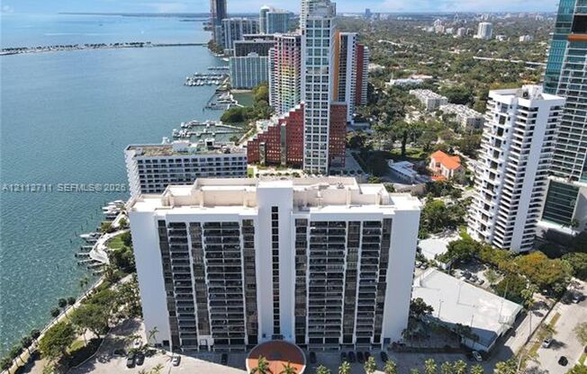 2 beds, 2 baths, $3,500, Unit # 1911