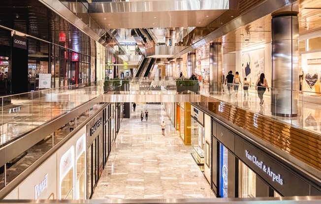 Visit the upscale retailers at The Shops & Restaurants at Hudson Yards.