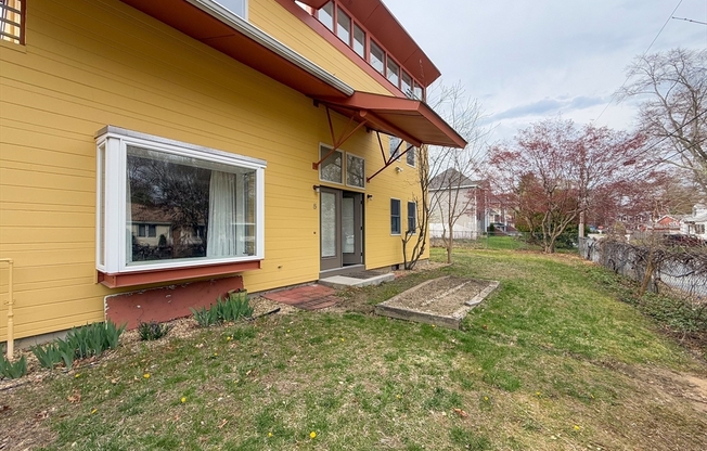 5 AVONDALE AVE