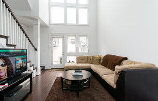 1222 4 ST NW