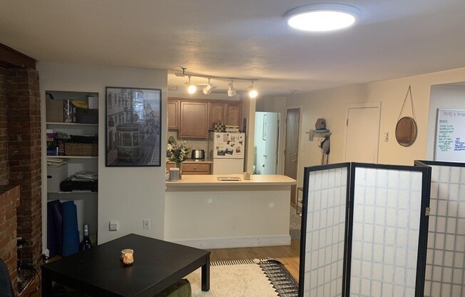 265 Newbury St 6