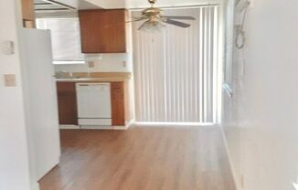 2 beds, 1 bath, $1,300