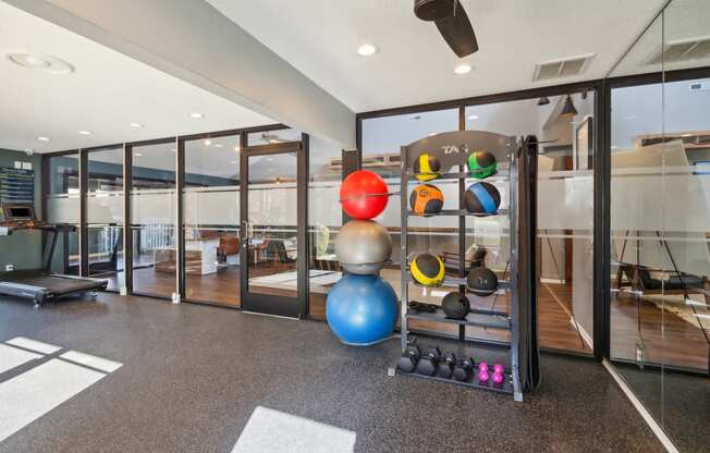 the preserve at ballantyne commons fitness room