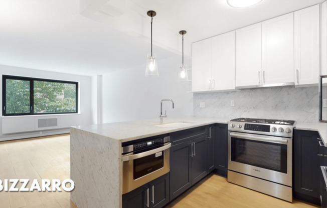 1330 5 AVE
